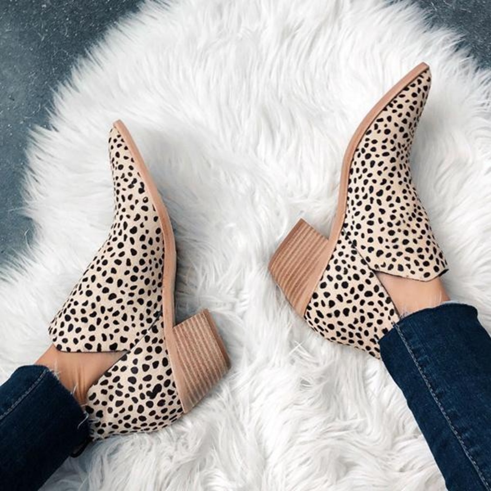 Jolimall Leopard Print Midi Booties size 7